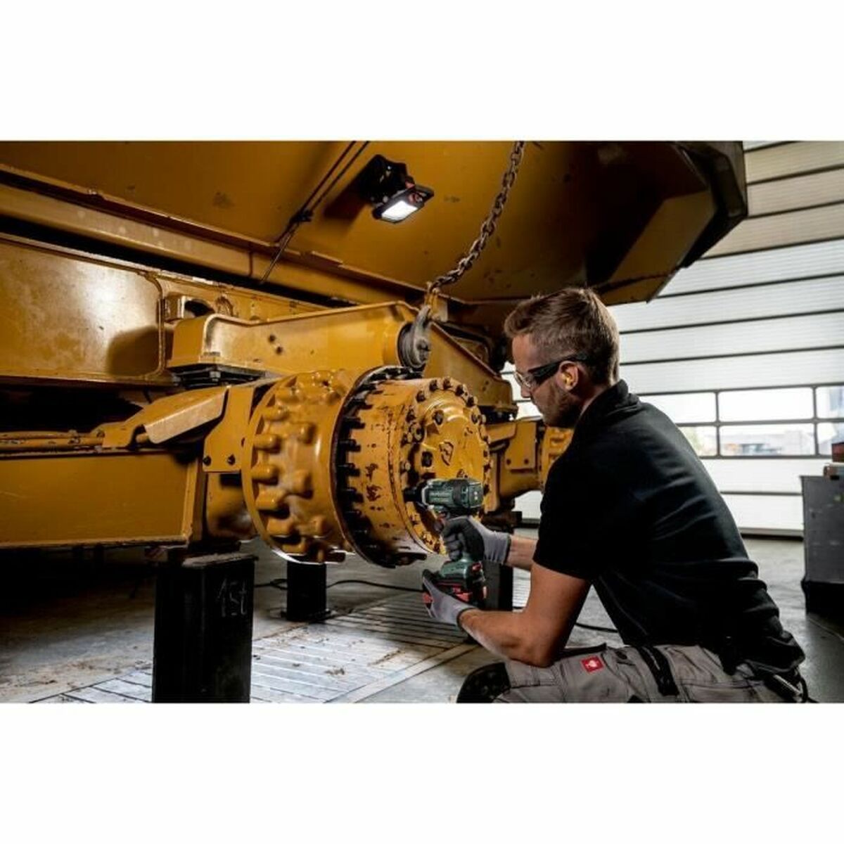 https://homes-tro.com › products › schraubendreher-metabo-ssw-18-ltx-800